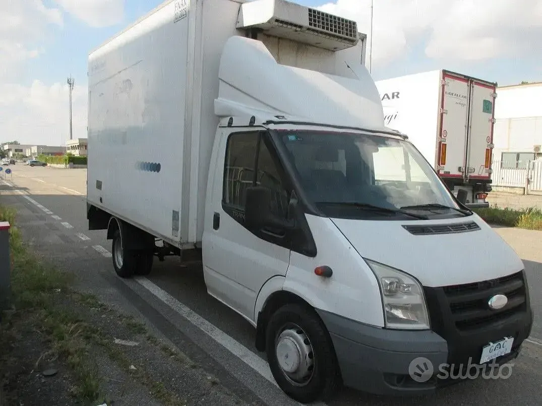 Usata Ford Transit 145 CV (106 kW) 2008 Bianco