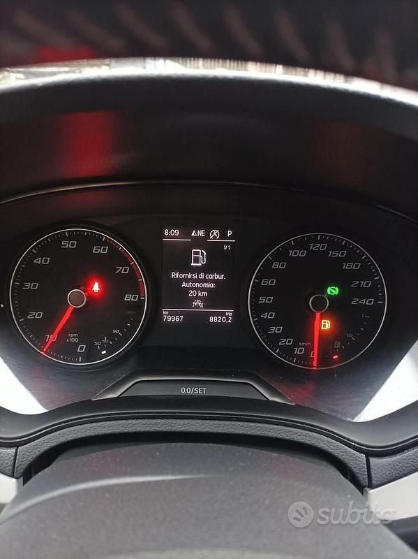 Begagnad Seat Arona 120 HK (88 kW) 2021 Grå SUV