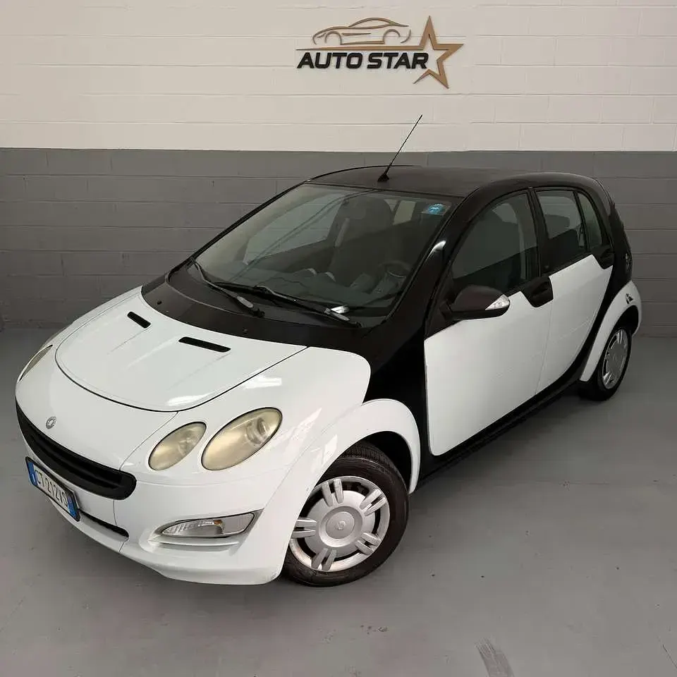 Usata Smart ForFour 75 CV (55 kW) 2005 Other Utilitaria