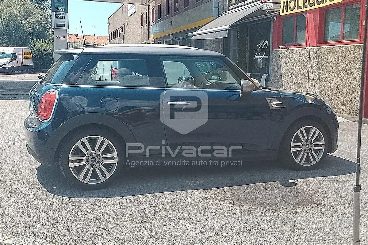 Usata Mini Cooper D 116 CV (85 kW) 2018 Bluazzurro Utilitaria