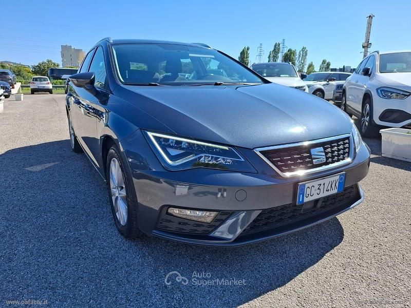 Usata Seat Leon ST Business 116 CV (85 kW) 2020 Blu Station wagon