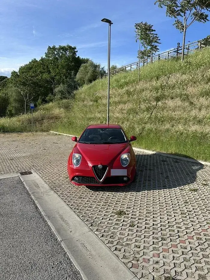 Usata Alfa Romeo MiTo 95 CV (69 kW) 2017 Rosso Utilitaria
