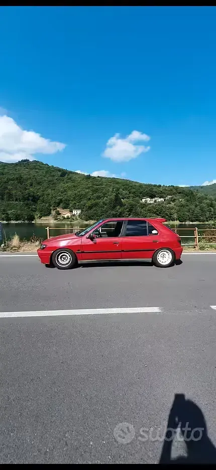 Usata Peugeot 306 75 CV (55 kW) 1993 Rosso Utilitaria