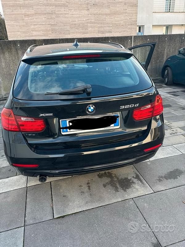 Occasion BMW 320 Sport Line 190 ch (139 kW) 2015 Noir Break
