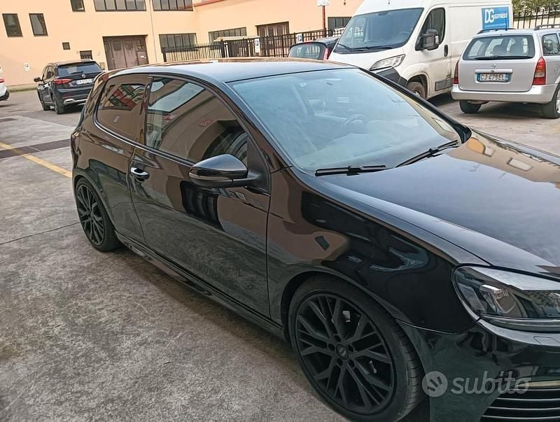 Usata VW Golf VI 105 CV (77 kW) 2009 Nero Utilitaria