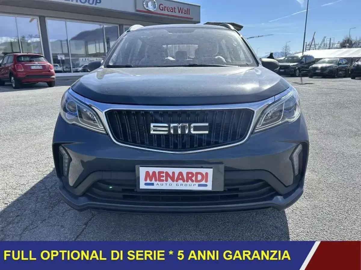 Nuova EMC QUATTRO 103 CV (75 kW) 2026 Grigio SUV