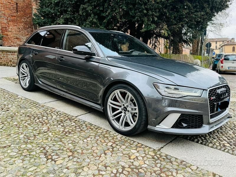 Usata Audi RS6 560 CV (411 kW) 2015 Grigio Station wagon