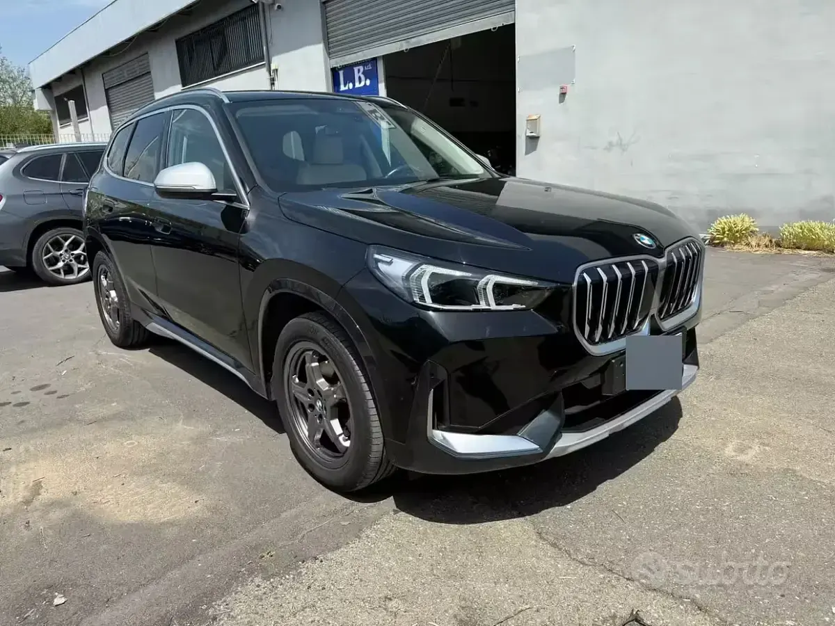 Usata BMW X1 Efficient Dynamics 150 CV (110 kW) 2024 Nero SUV