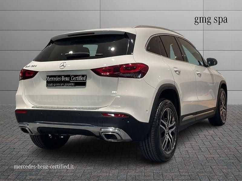 Usata Mercedes GLA180 116 CV (85 kW) 2022 Bianco SUV