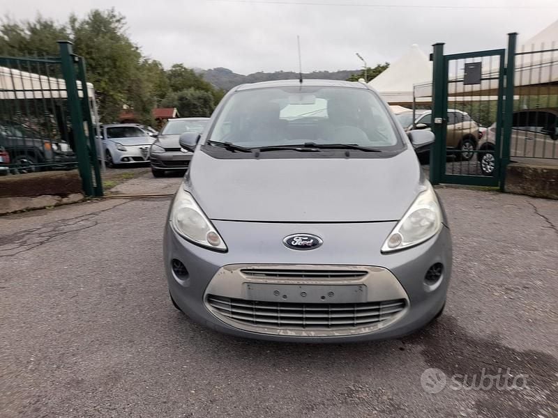 Usata Ford Ka 75 CV (55 kW) 2011 Grigio Utilitaria