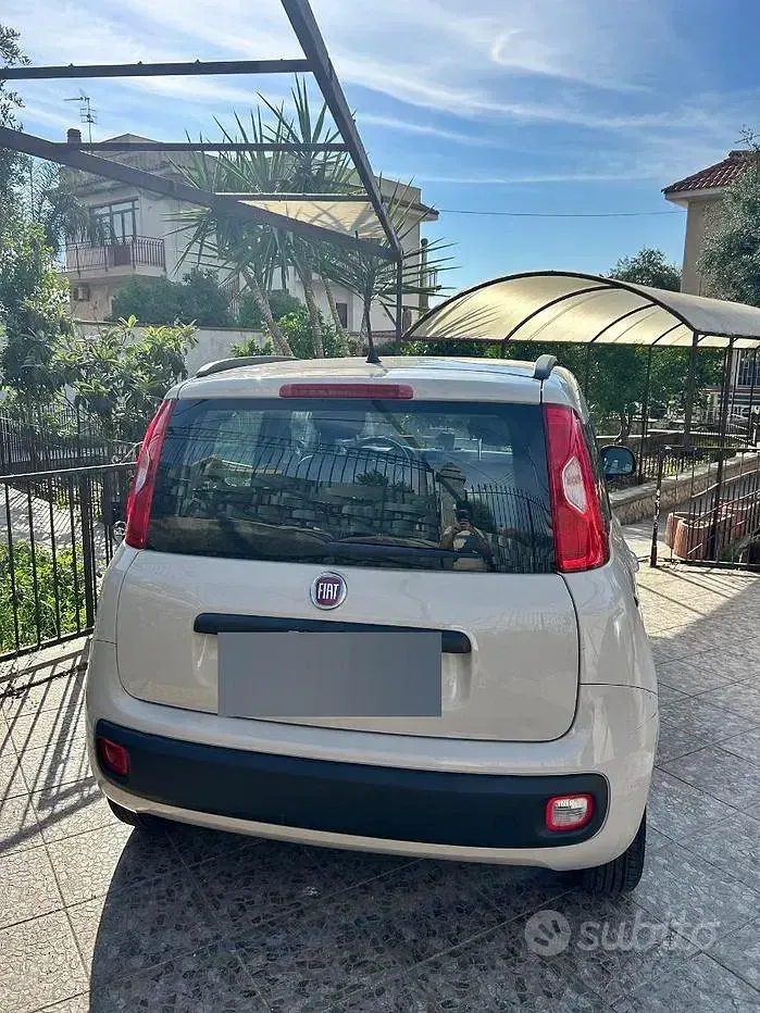 Usata Fiat Panda Easy 85 CV (62 kW) 2017 Giallo Utilitaria