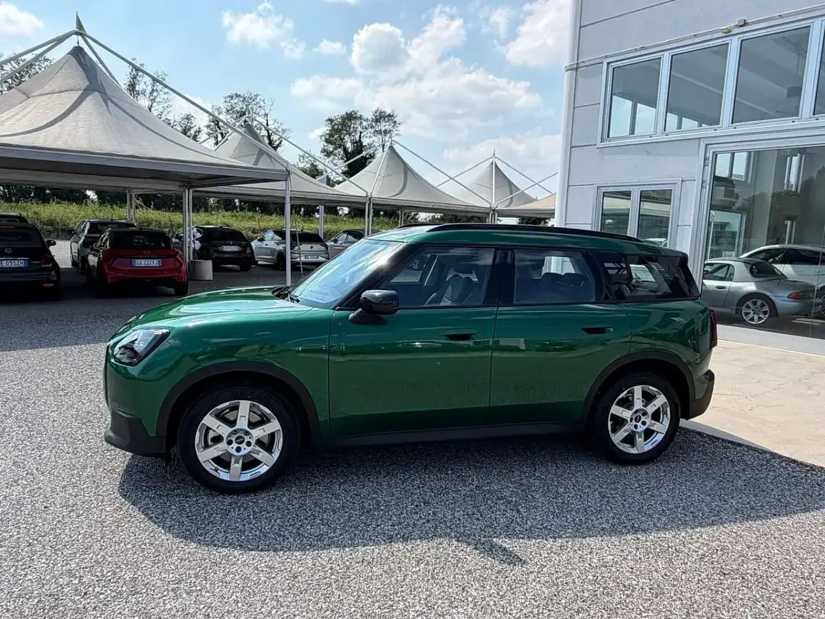 Usata Mini Cooper Countryman Essential 170 CV (125 kW) 2024 Verde SUV