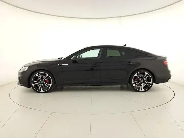Usata Audi A5 Sportback S-Line 204 CV (150 kW) 2022 Nero mito metallizzato Utilitaria
