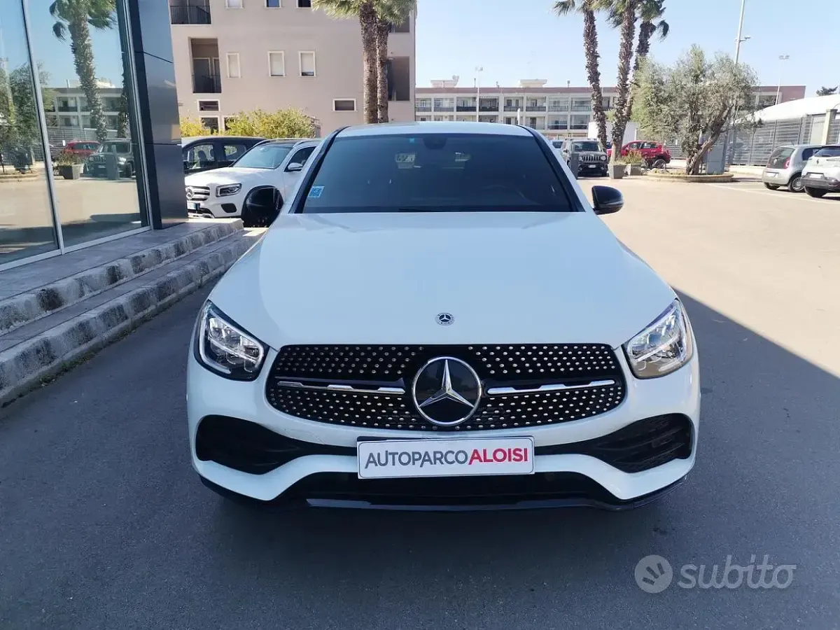 Usata Mercedes GLC300 Premium Plus 194 CV (142 kW) 2023 Bianco SUV