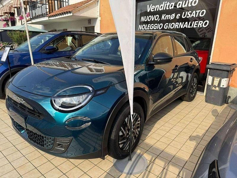 Nuova Fiat 600 Business 110 CV (80 kW) 2025 Verde SUV