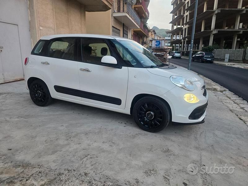 Usata Fiat 500L Connect 95 CV (69 kW) 2021 Bianco Monovolume