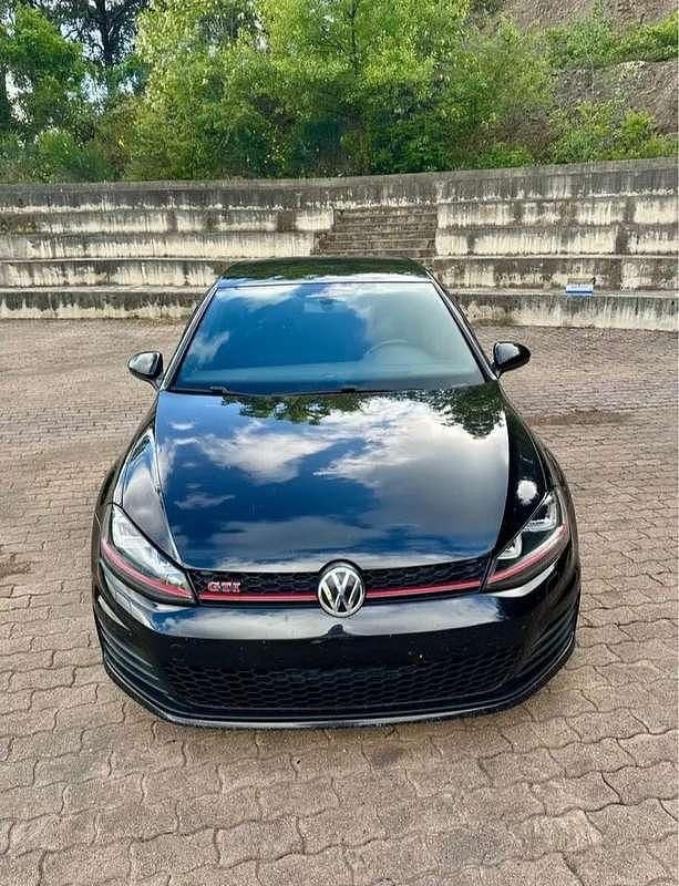 Usata VW Golf VII Business 230 CV (169 kW) 2016 Berlina