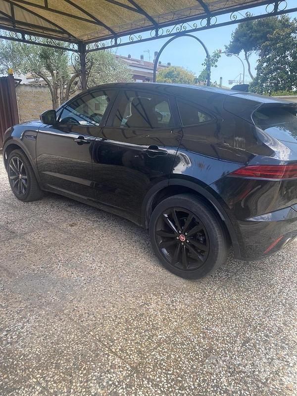 Usata Jaguar E-Pace 241 CV (177 kW) 2018 Nero SUV