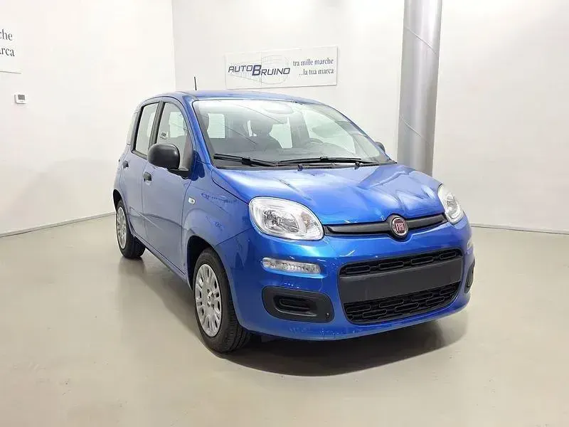 Nuova Fiat Panda Easy 69 CV (50 kW) 2025 Bianco Utilitaria