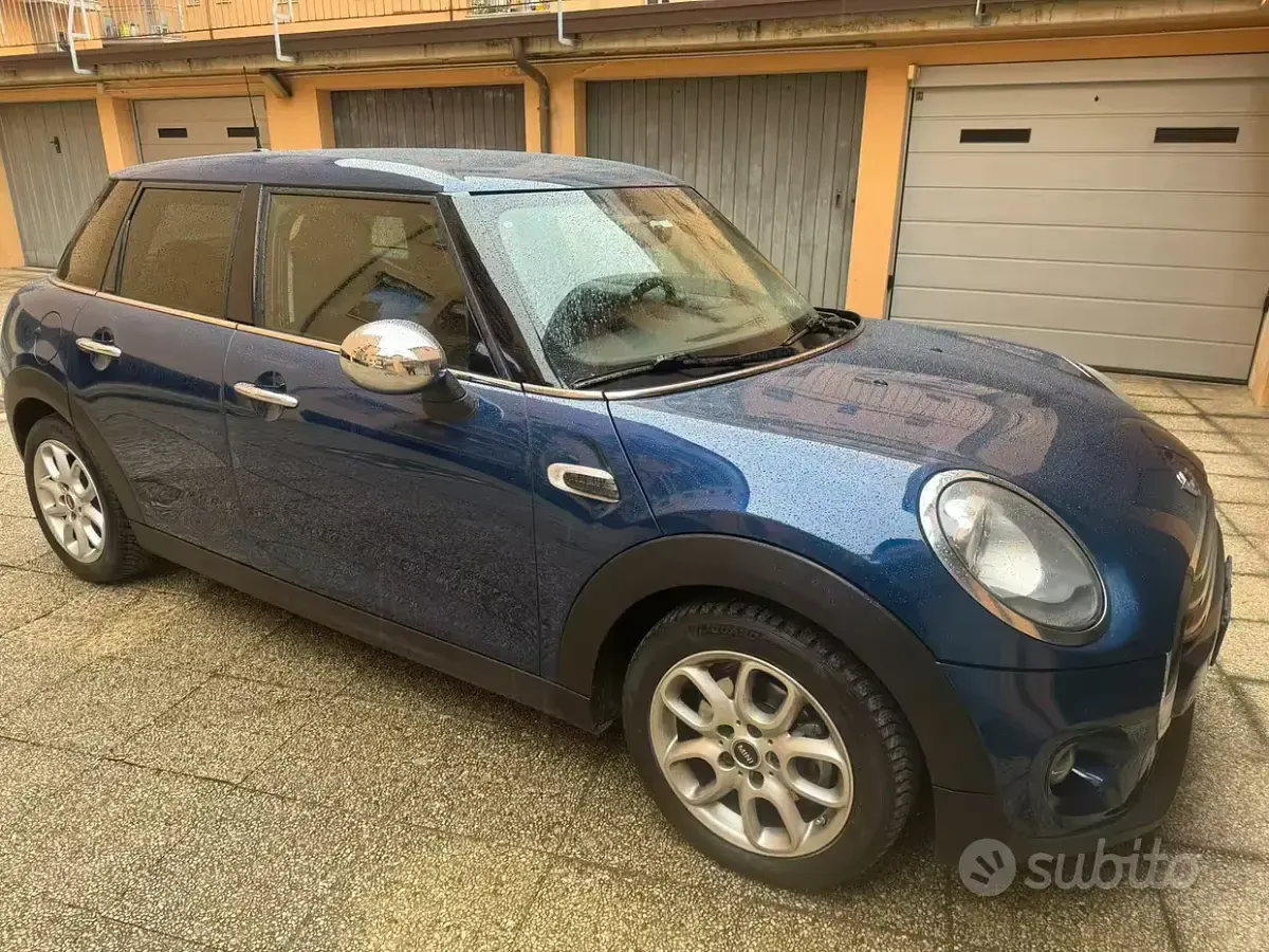 Usata Mini Cooper 136 CV (100 kW) 2015 Bluazzurro Utilitaria