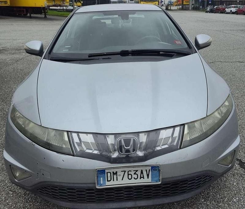 Usata Honda Civic Elegance 140 CV (102 kW) 2007 Berlina