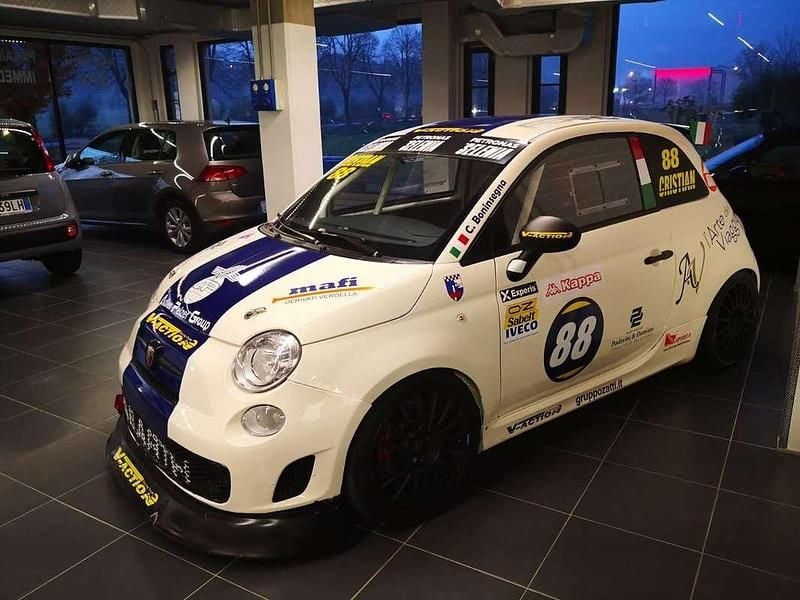 Usata Abarth Assetto Corse 215 CV (158 kW) 2017 Bianco Utilitaria
