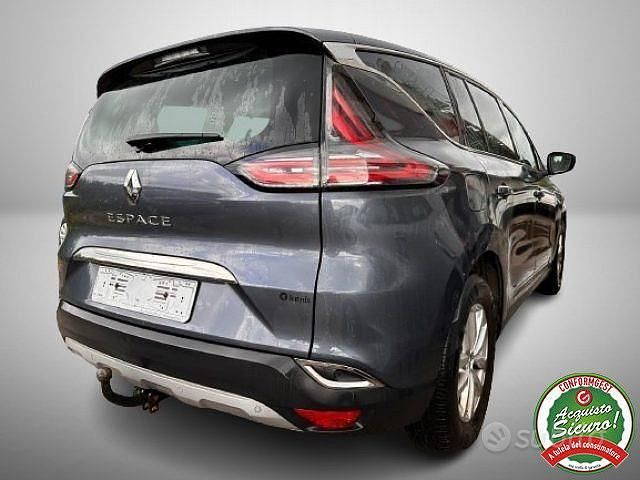 Usata Renault Espace Zen 131 CV (96 kW) 2018 Grigio Monovolume