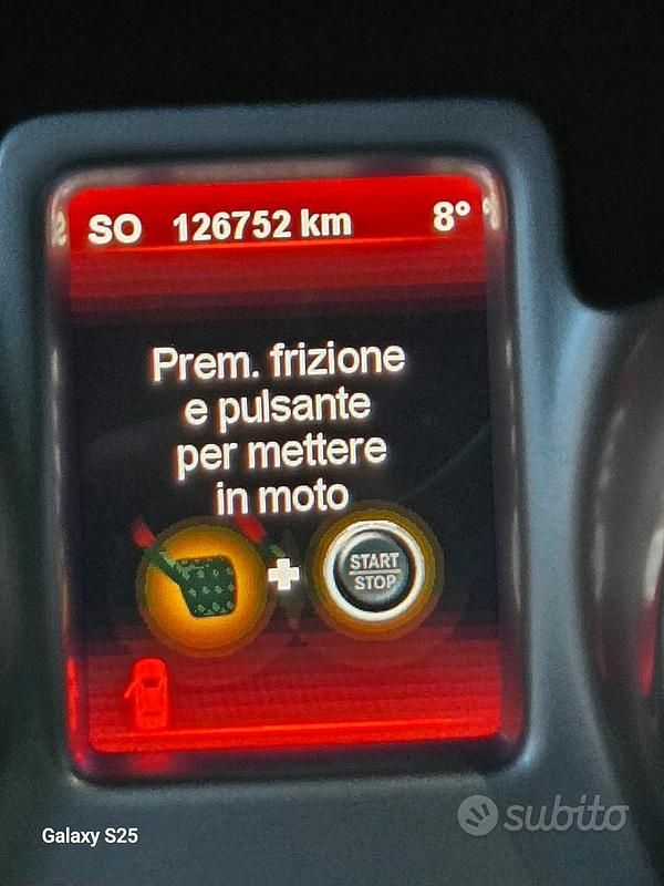 Usata Fiat Freemont 170 CV (125 kW) 2013 Marrone SUV