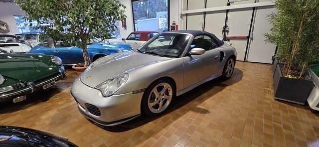Usata Porsche 996 Turbo 420 CV (308 kW) 2004 Argento Cabrio