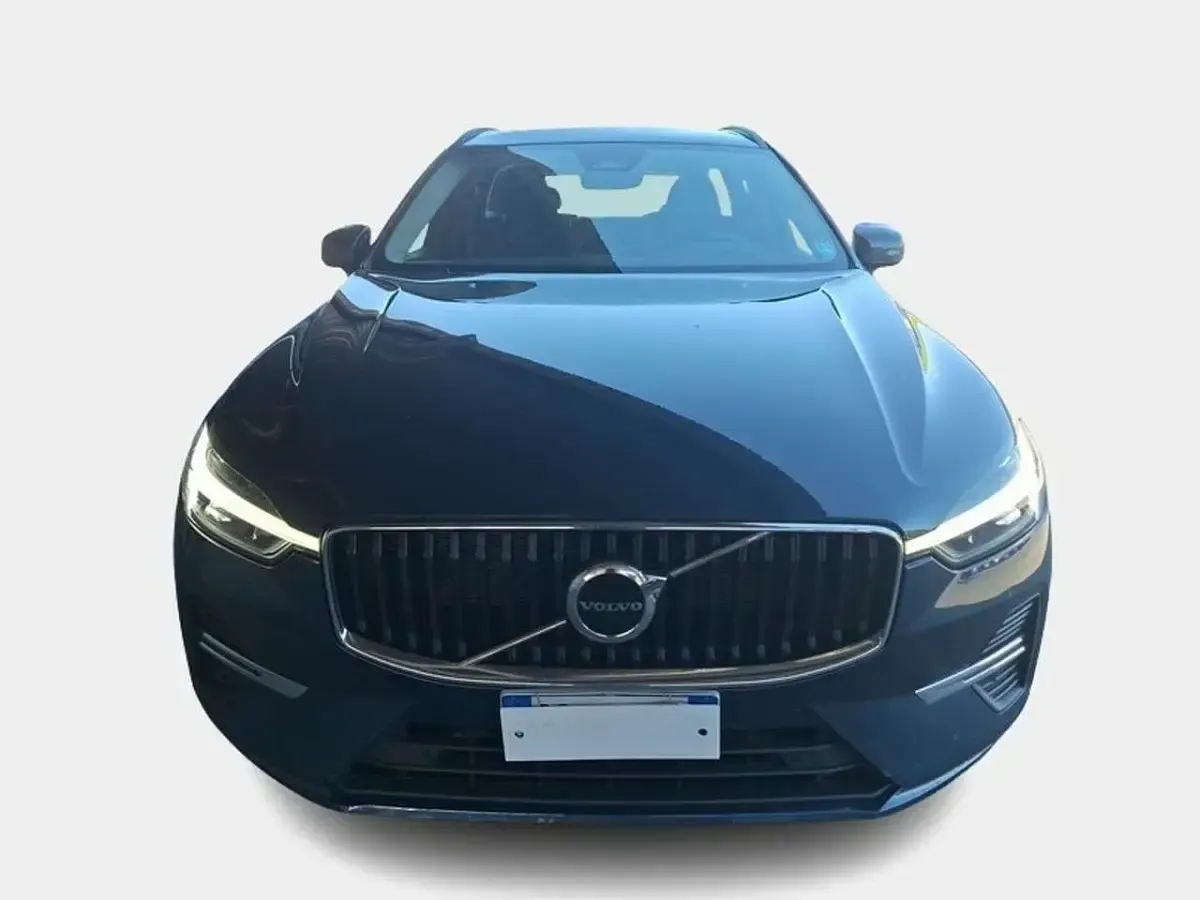 Usata Volvo XC60 Core 197 CV (144 kW) 2024 Grigio SUV