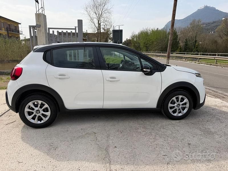 Usata Citroën C3 Shine 75 CV (55 kW) 2017 Bianco Berlina