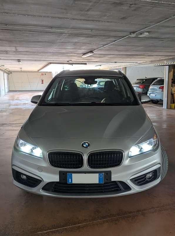 Usata BMW 216 Gran Tourer 116 CV (85 kW) 2017 Argento Monovolume