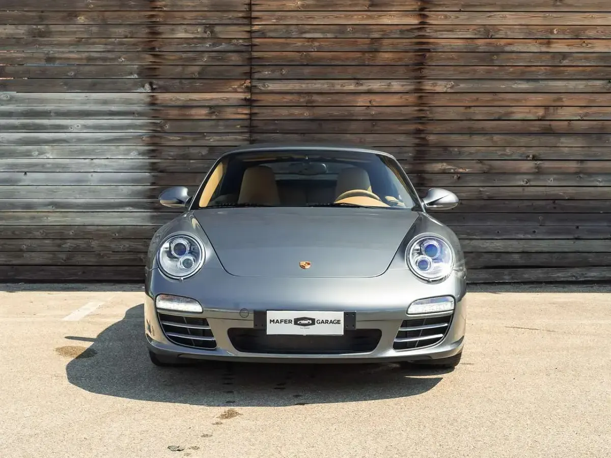 Usata Porsche 911 Carrera S Cabriolet 385 CV (283 kW) 2009 Grigio meteora Cabrio