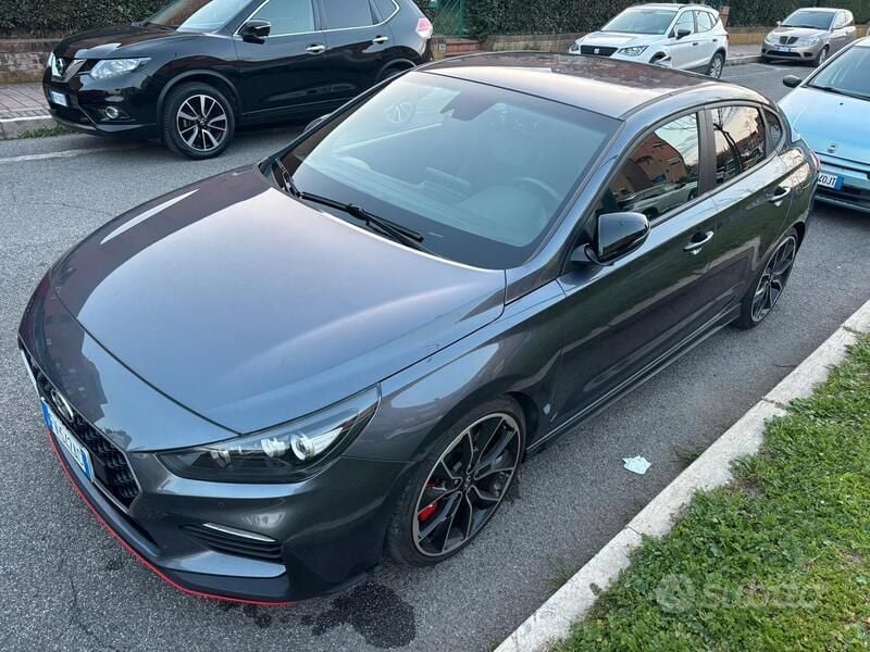 Usata Hyundai i30 N Performance 275 CV (202 kW) 2019 Grigio Berlina