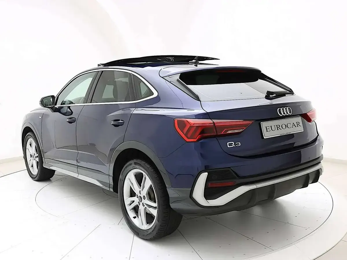 Usata Audi Q3 Sportback S-Line 150 CV (110 kW) 2021 Nero SUV