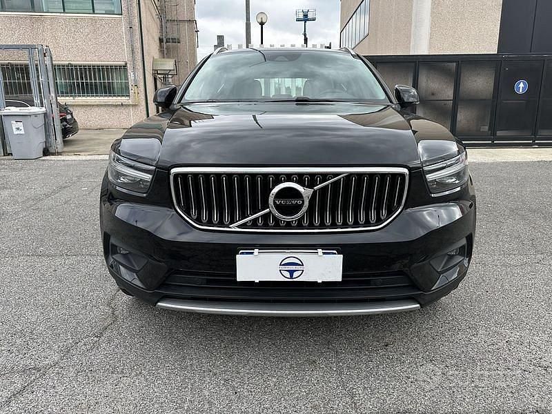 Occasion Volvo XC40 R-Design 180 ch (132 kW) 2020 Noir SUV