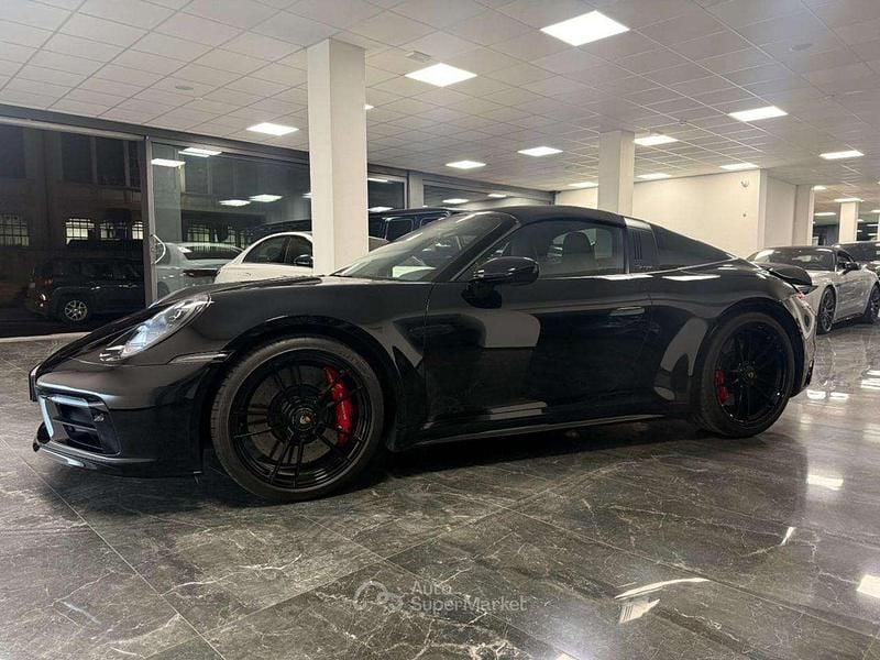 Usata Porsche 911 Targa 4 Chrono 480 CV (353 kW) 2023 Nero Cabrio