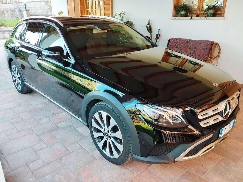 Usata Mercedes E220 All-Terrain 194 CV (142 kW) 2018 Station wagon