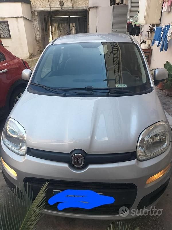Usata Fiat Panda 69 CV (50 kW) 2018 Grigio Berlina