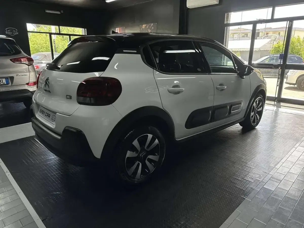 Usata Citroën C3 Shine 82 CV (60 kW) 2023 Bianco Utilitaria