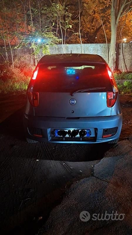 Usata Fiat Punto 2005 Grigio Utilitaria