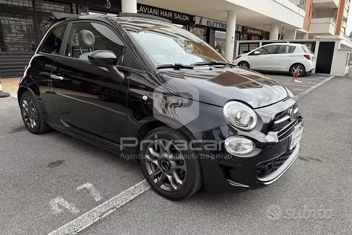 Usado Fiat 500C Connect 70 CV (51 kW) 2021 Negro Descapotable