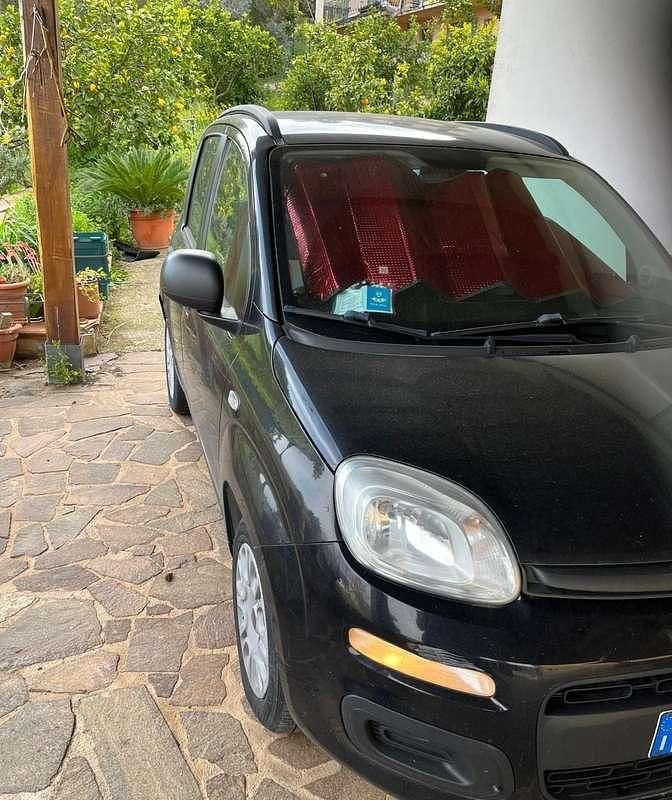 Usata Fiat Panda Young 75 CV (55 kW) 2014 Utilitaria