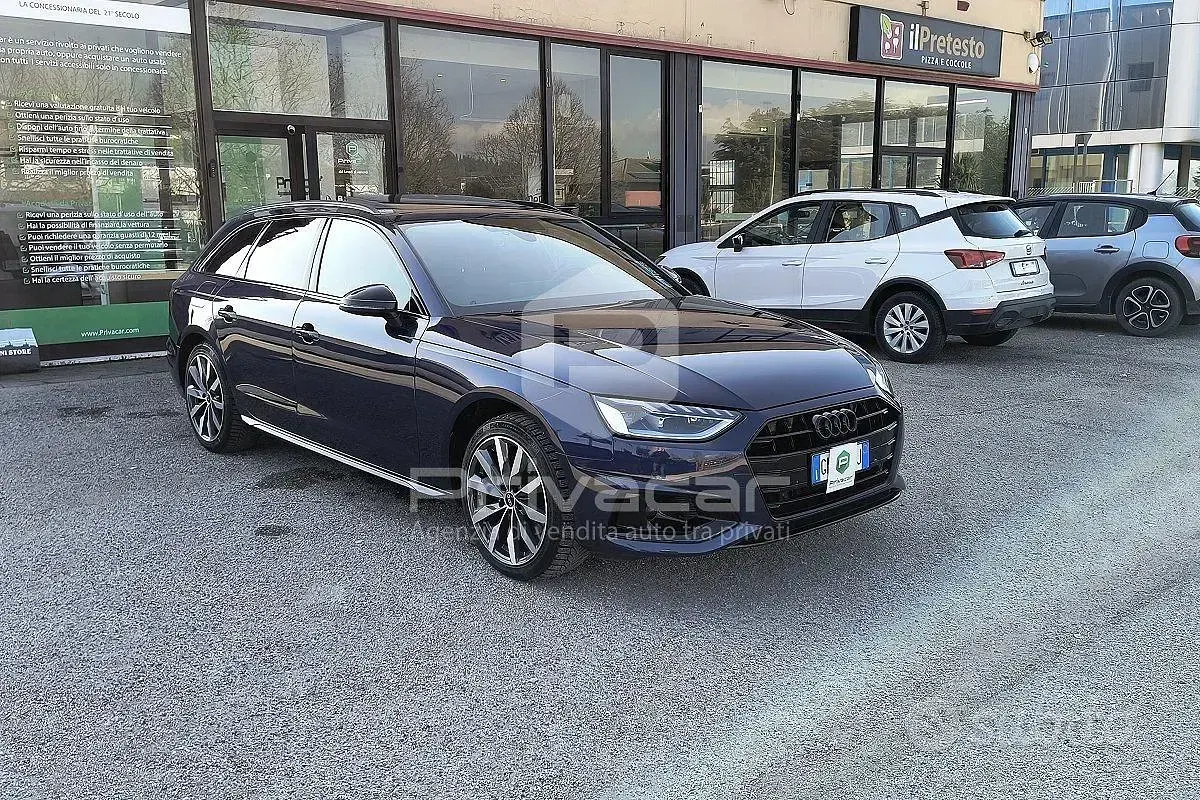 Occasion Audi A4 Business 163 PK (119 kW) 2022 Blauw Stationwagen