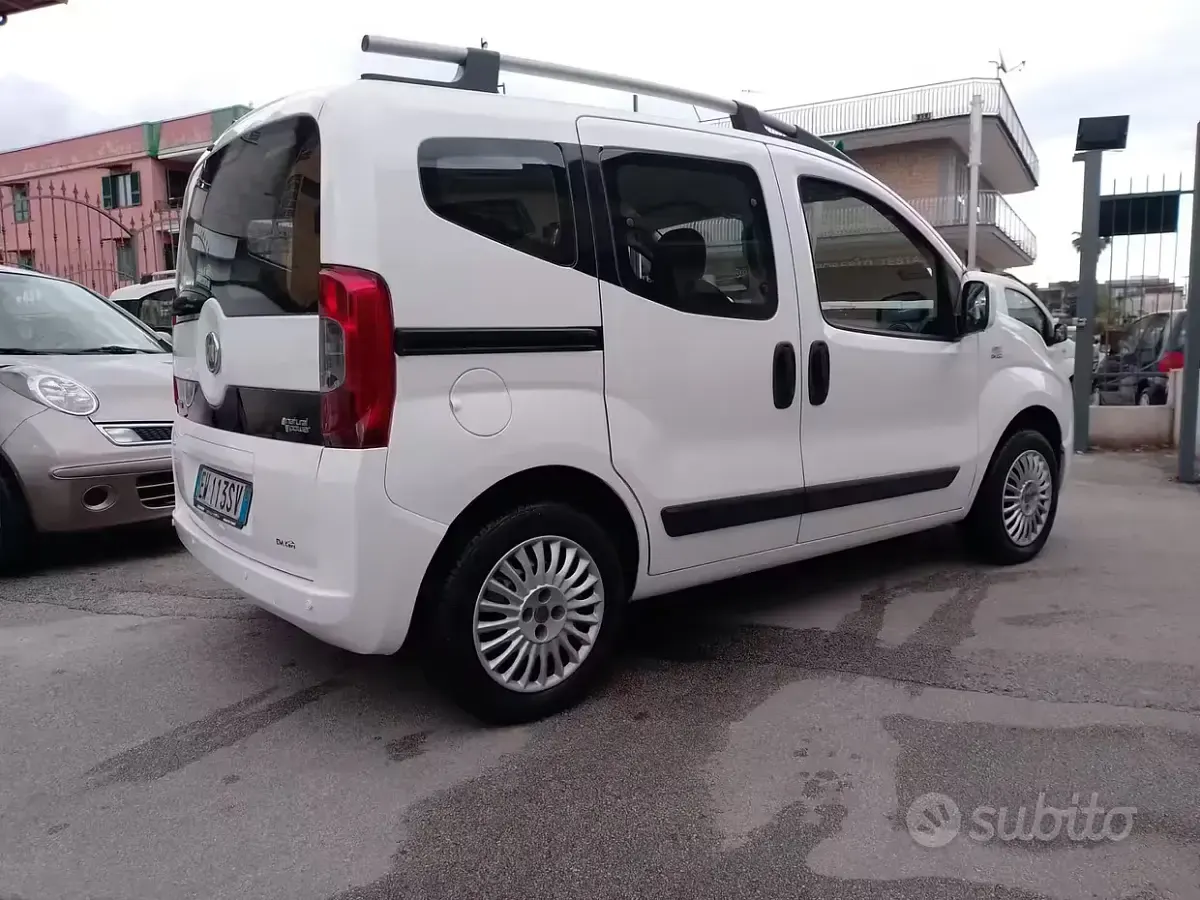 Usata Fiat Qubo Dynamic 77 CV (56 kW) 2014 Bianco Monovolume