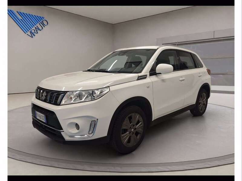 Usata Suzuki Vitara 111 CV (81 kW) 2019 Bianco frozen SUV