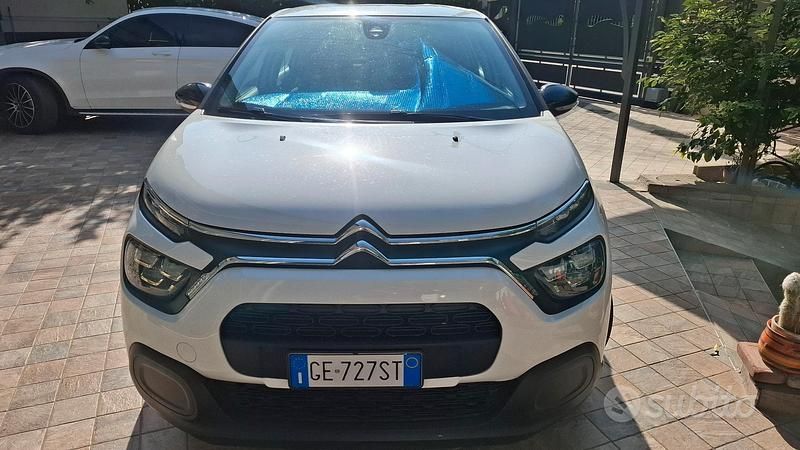 Usata Citroën C3 Shine 102 CV (75 kW) 2021 Bianco Utilitaria