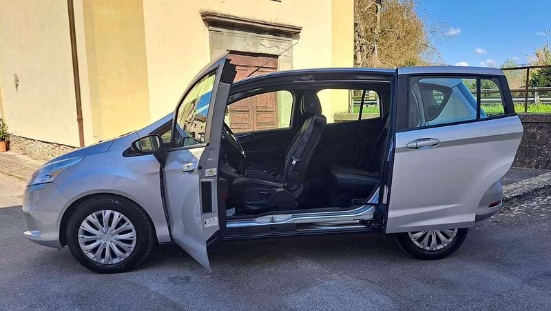 Usata Ford B-MAX 75 CV (55 kW) 2013 Argento Monovolume
