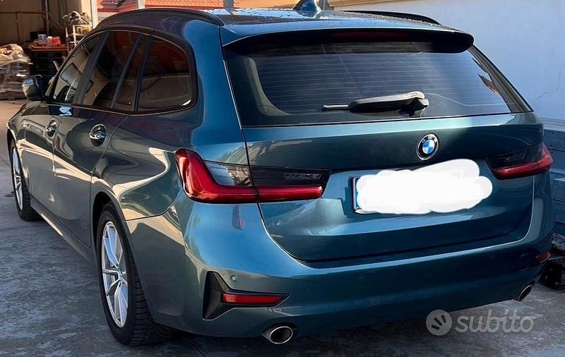 Usata BMW 318 150 CV (110 kW) 2021 Verde Station wagon