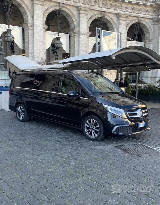 Usata Mercedes V250 2020 Nero Monovolume